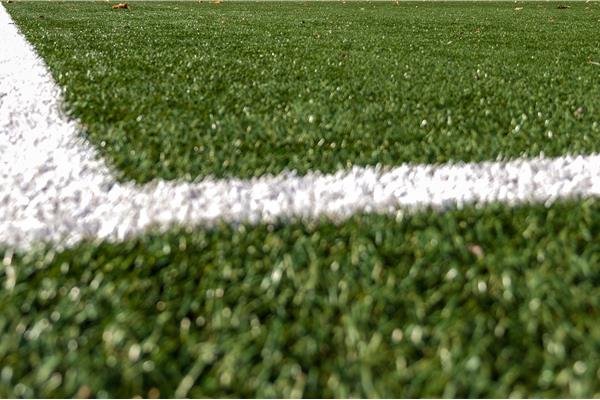 Rénovation terrain de football synthétique Henri Storyplein - Sportinfrabouw NV